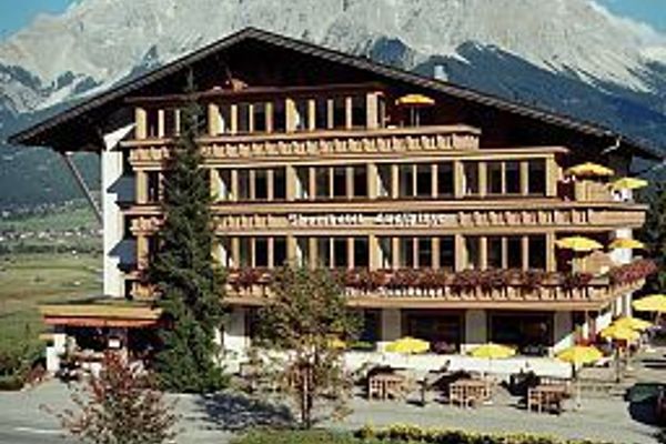 Zugspitze Silence Sporthotel (Lermoos)